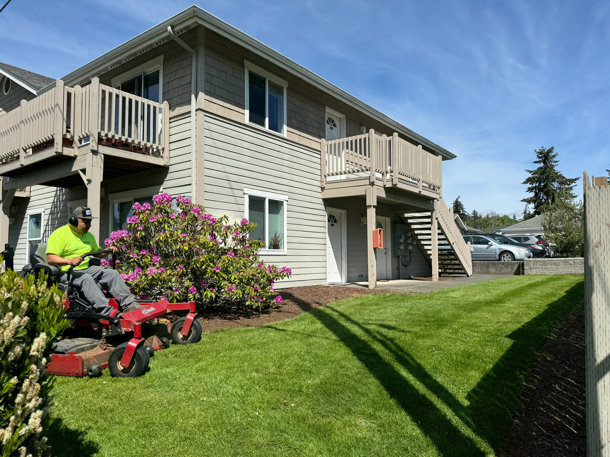 Preservative Services, Commercial Maintenance, Commercial Management, lawn